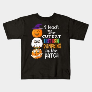 Womens Halloween Teacher graphic Teach Cutest Pumpkins First Grade Kids T-Shirt